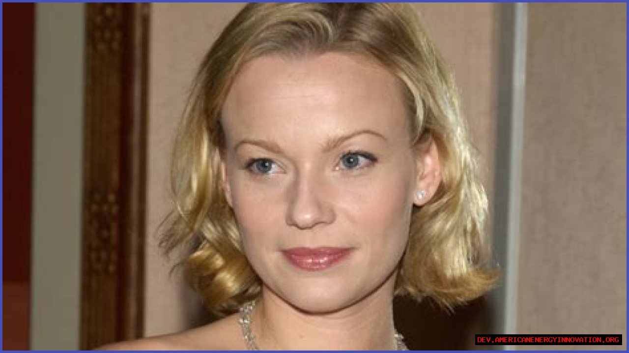Samantha Mathis: A Comprehensive Look At Her Life And Career